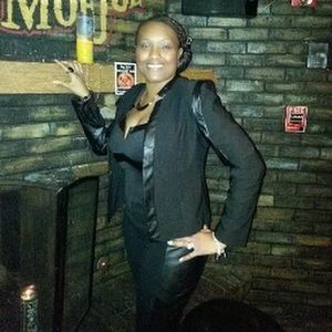 Meet your Posher, Pamela